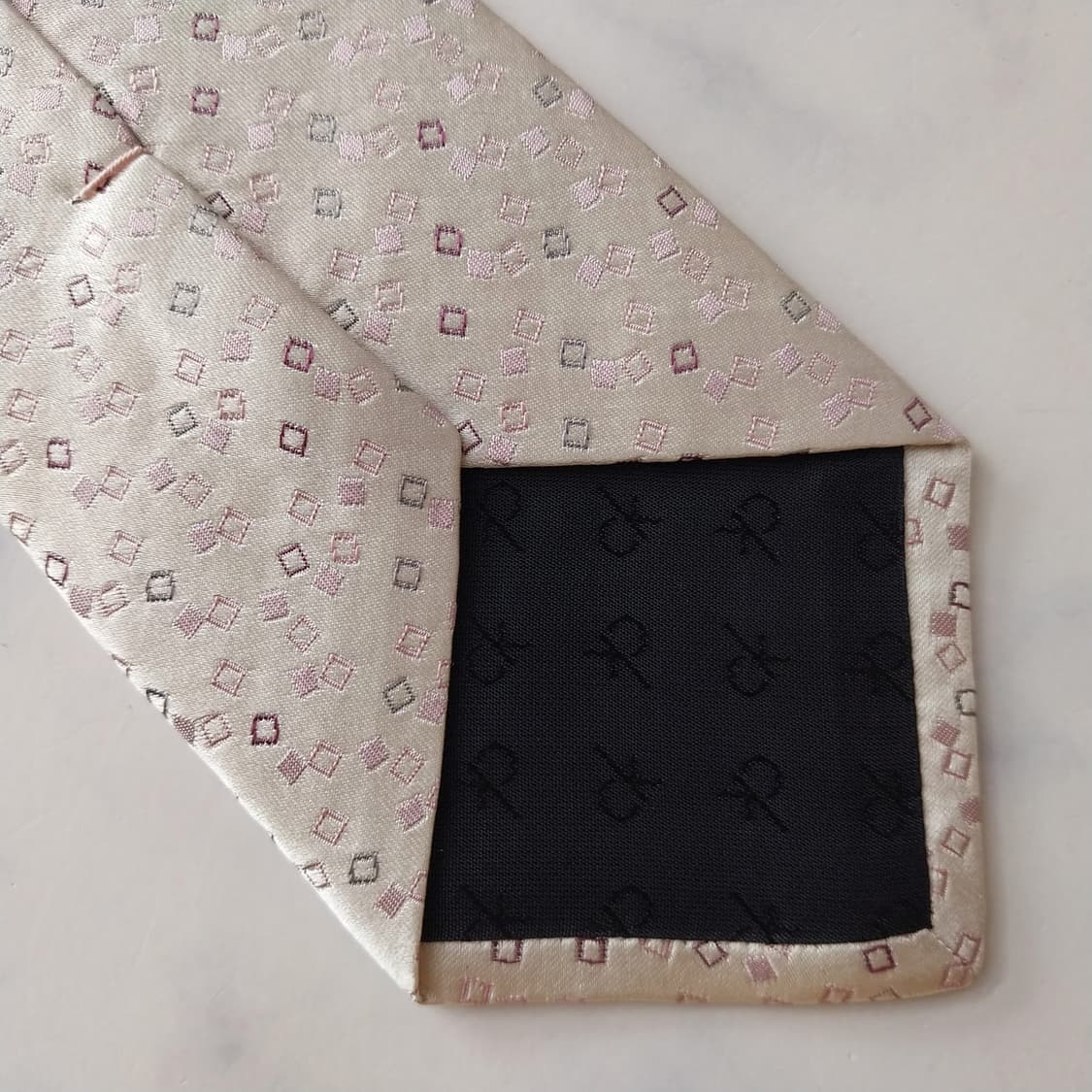캘빈클라인 실크 아이보리 핑크 패턴 넥타이 8.7cm A+등급 K1841 상품이미지9