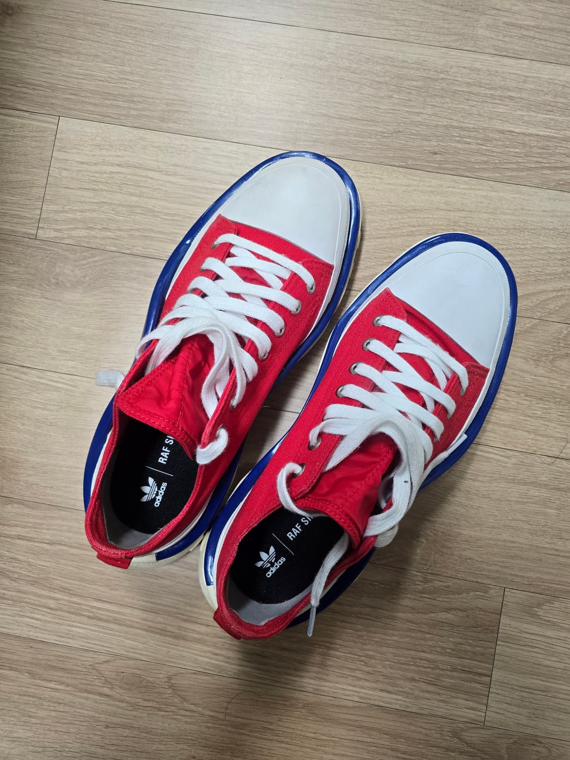 아디다스 라프시몬스 상품이미지1