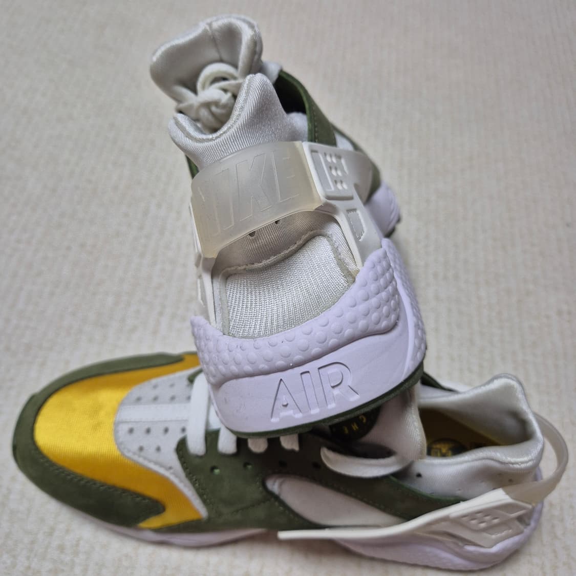 [255mm🔥] 나이키x스투시 에어 허라치 LE 다크 올리브 상품이미지3