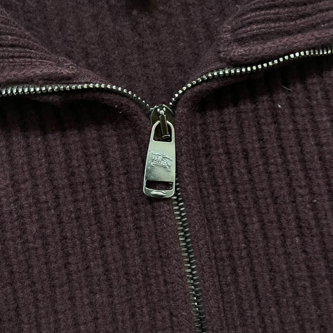 버버리 Burberry 엘보 패치 울 니트 집업 버건디 상품이미지4