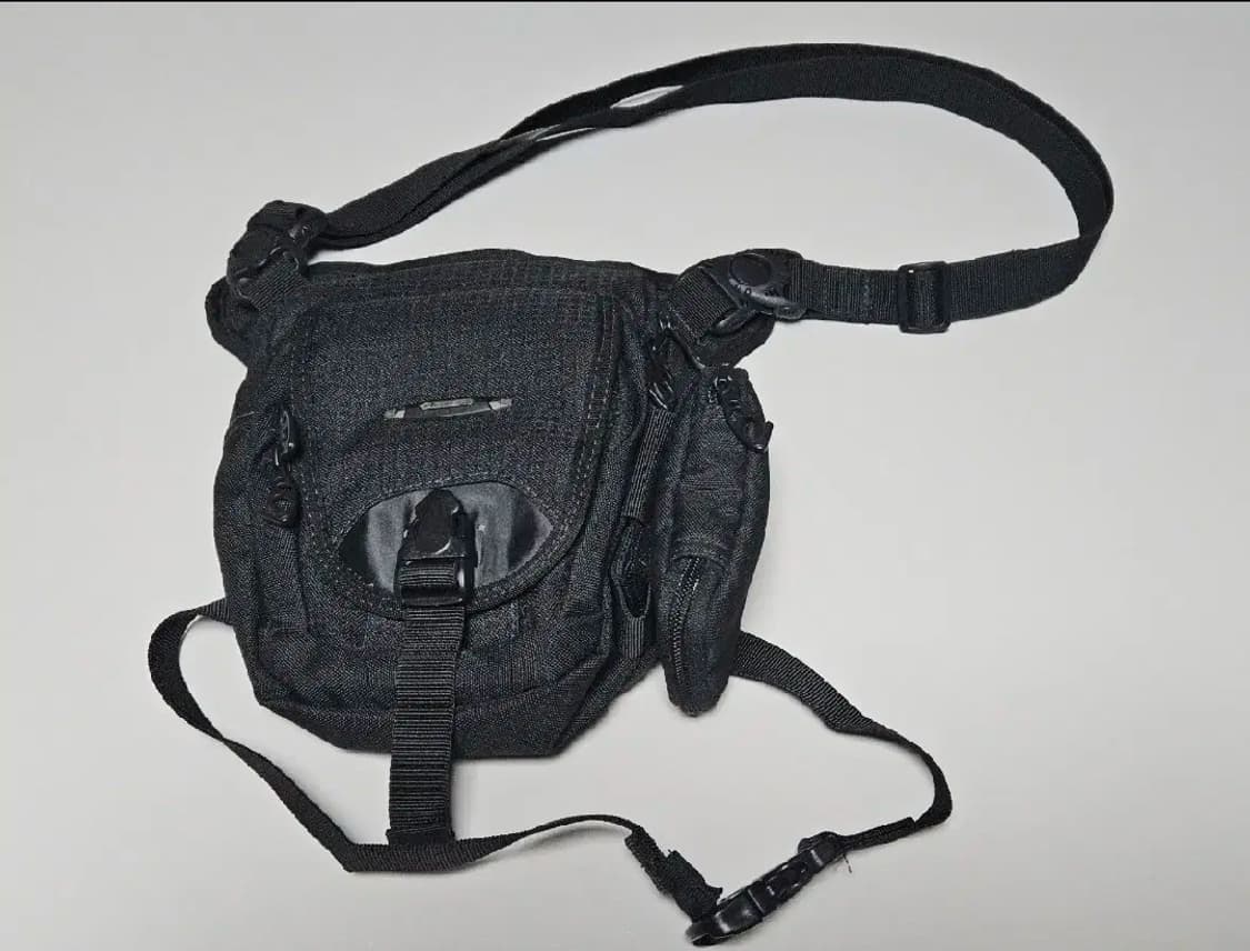 아웃도어 브랜드 아이거 레그백+힙색+숄더백 오토바이백 상품이미지1