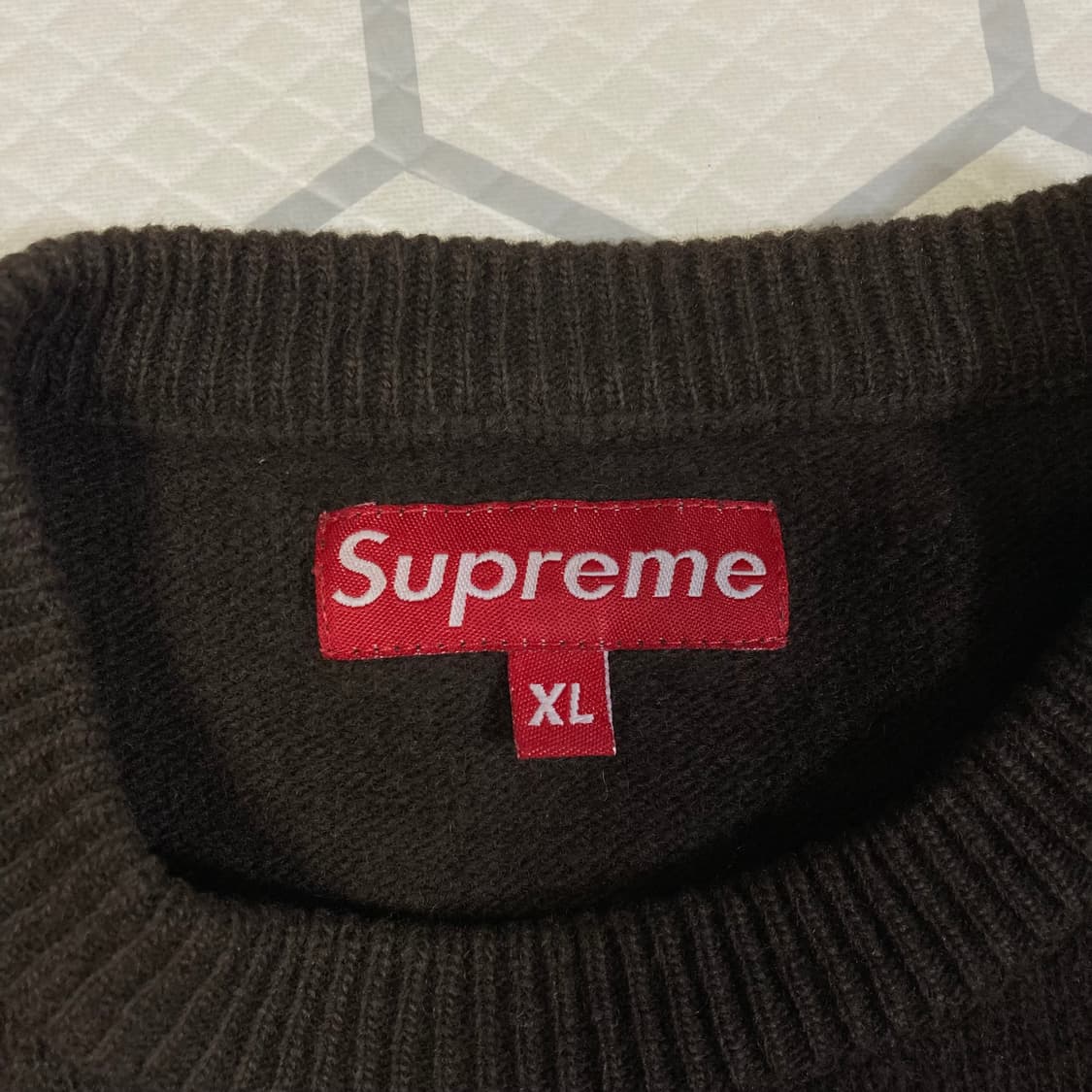 (XL) 슈프림 03FW 찰리브라운 니트 스웨터 브라운 상품이미지4
