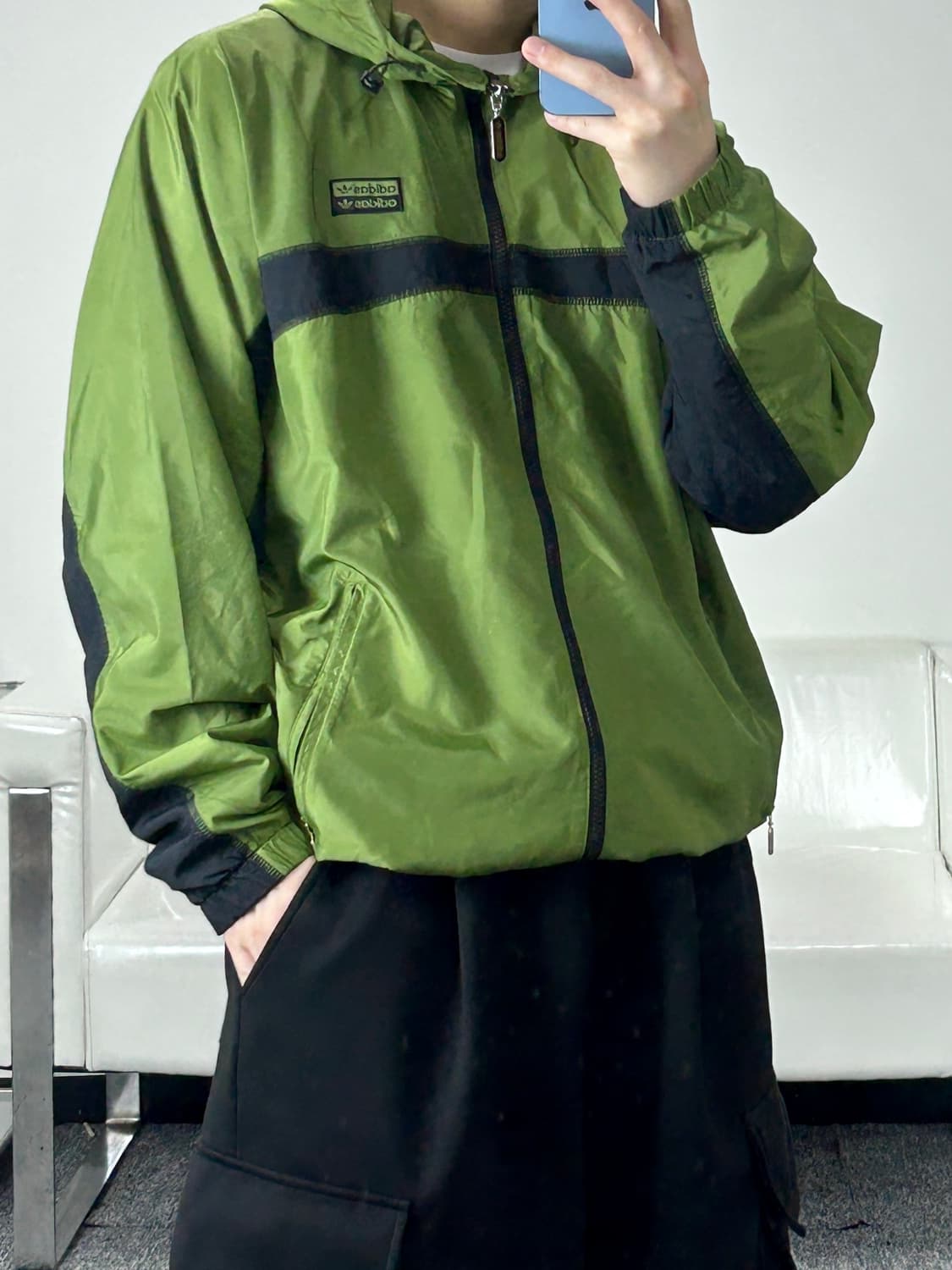 아디다스 자수로고 올드스쿨 바람막이 2XL  상품이미지7