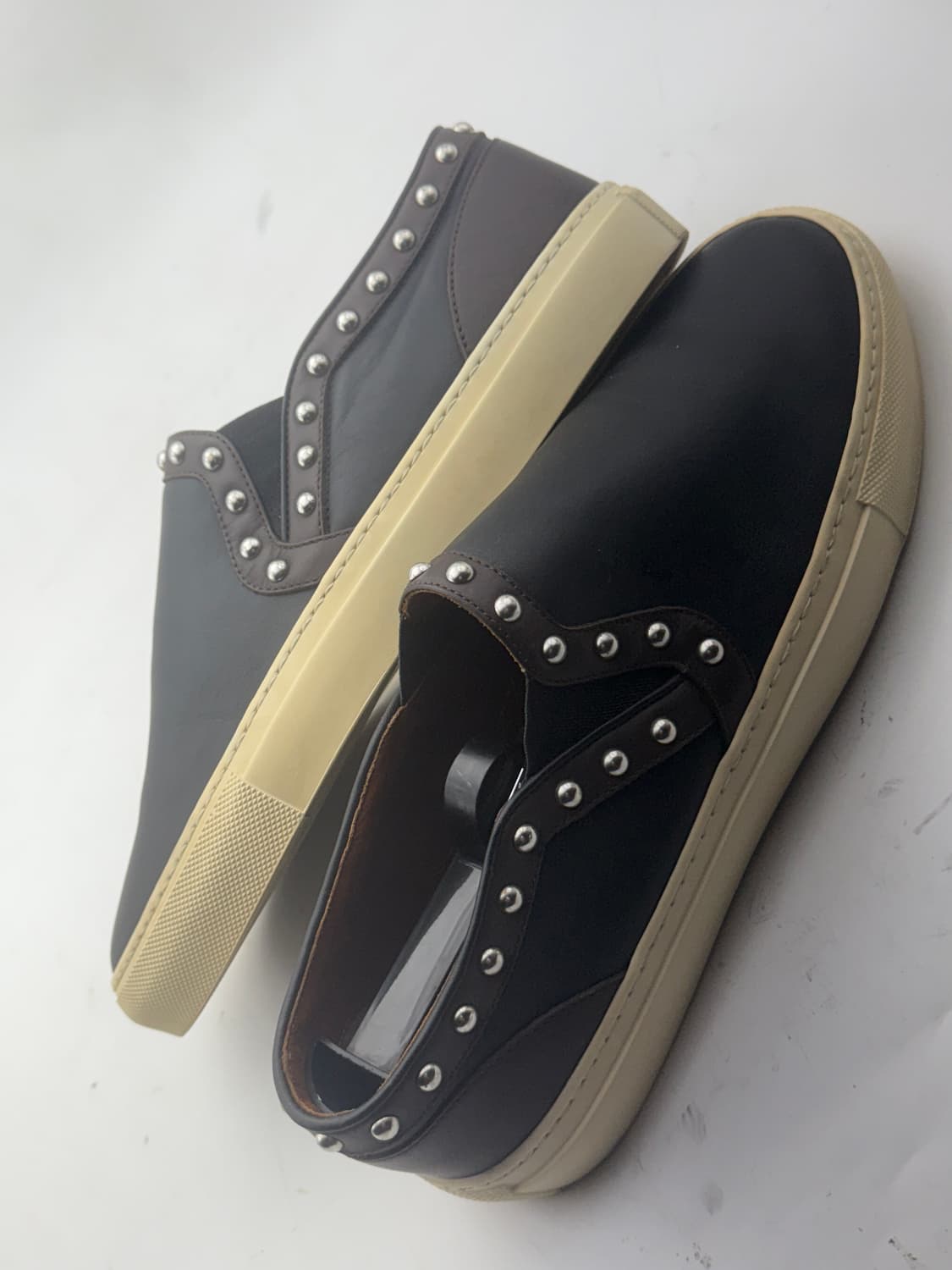 정품)지방시스니커즈255 상품이미지3