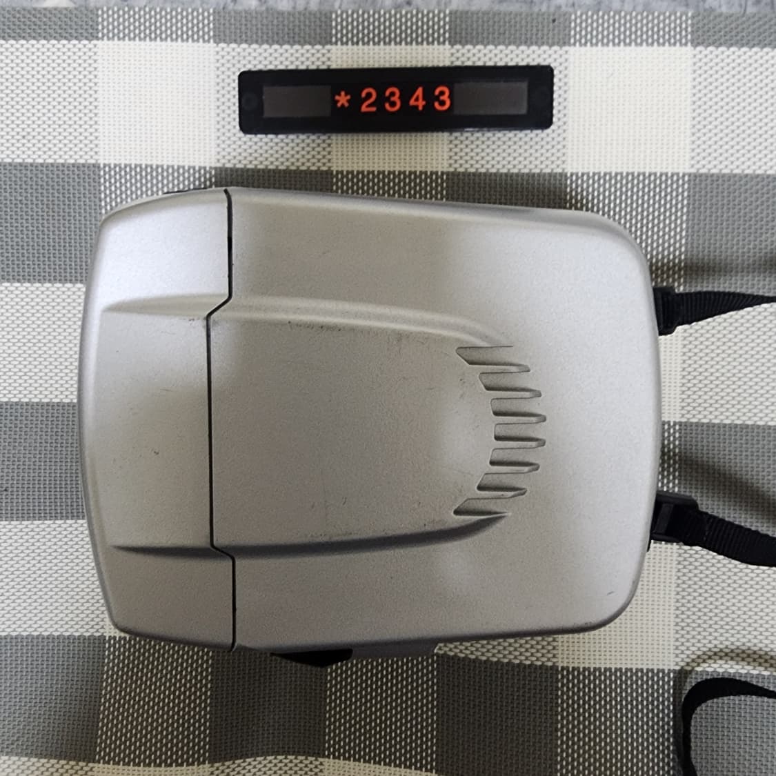 폴라로이드 600 P 실버 즉석카메라 상품이미지7