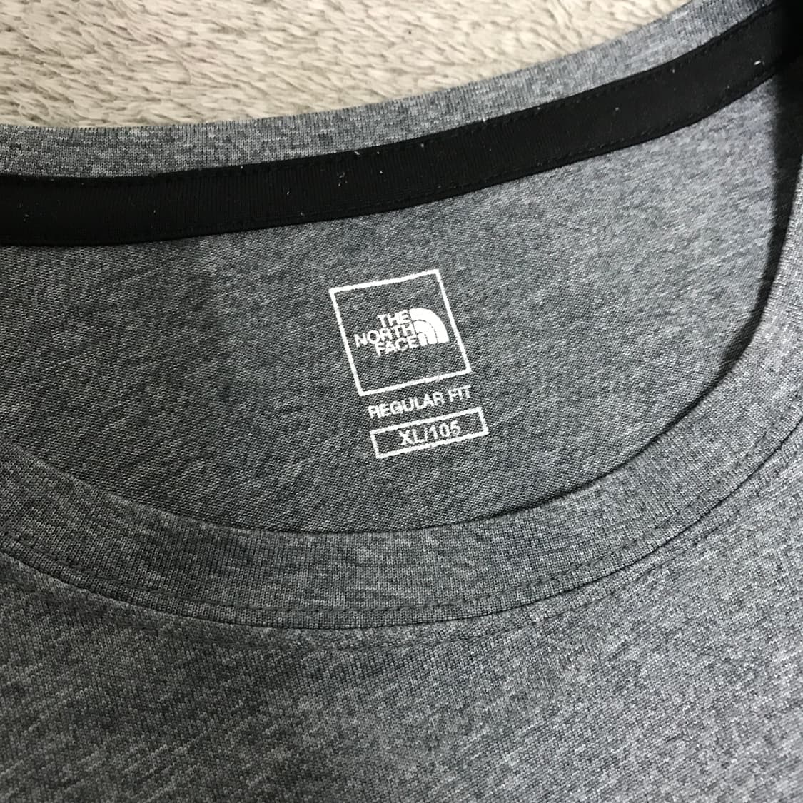 노스페이스 차콜 반팔 XL사이즈 상품이미지3