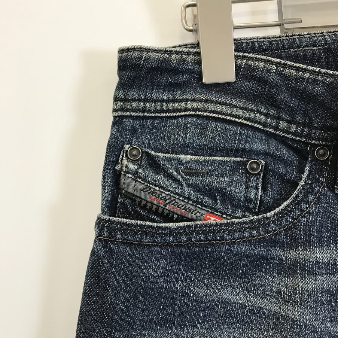 디젤 THANAZ 청바지 [30x32] 상품이미지3