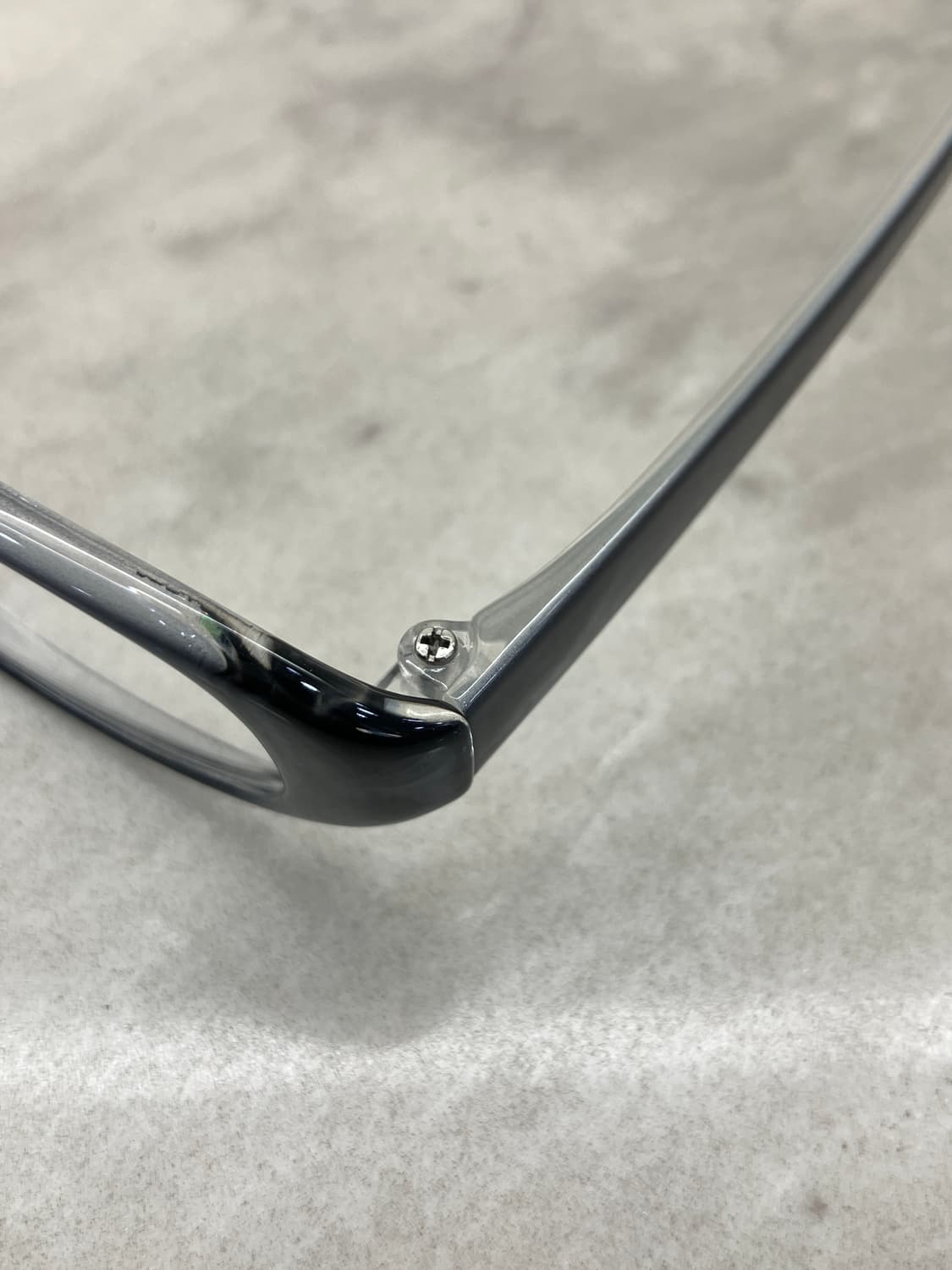 B72 AB2TR 그레이 오벌 슬림 뿔테 안경564 상품이미지2