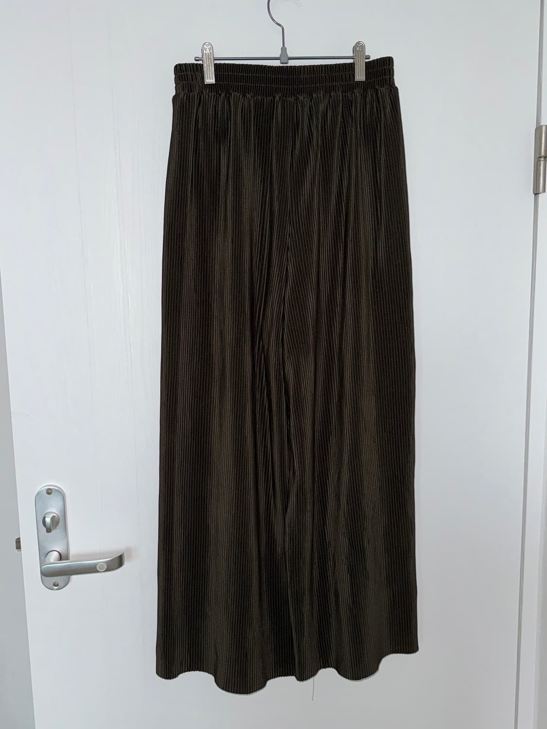 Brown Pleated Wide Pants 상품이미지1