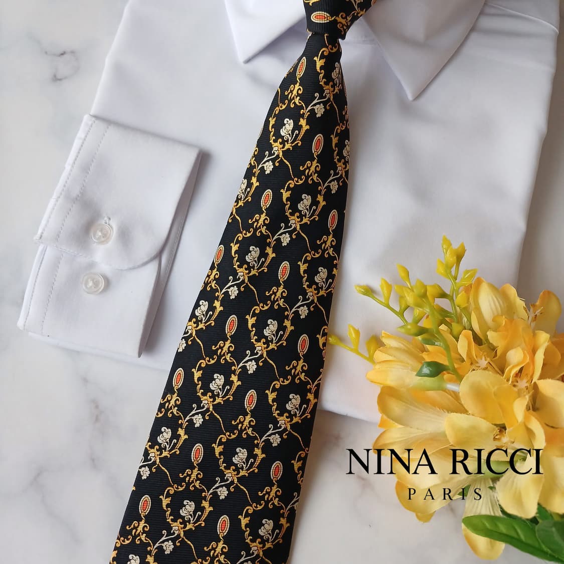 니나리치 실크 블랙&골드 오브제 넥타이 9.6cm A+등급 A19157
 상품이미지1