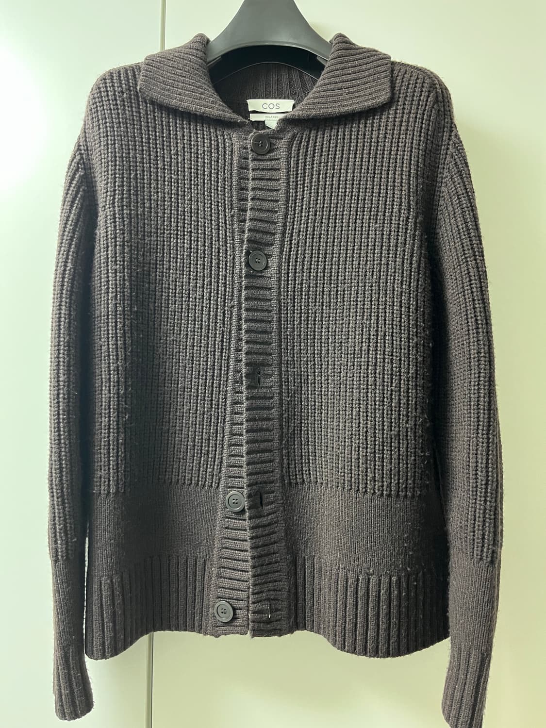 코스 리브드 니트 울 가디건 브라운 s 상품이미지1