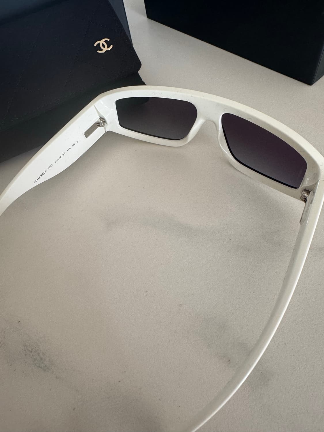 샤넬 25 투톤 선글라스 A71615 상품이미지3