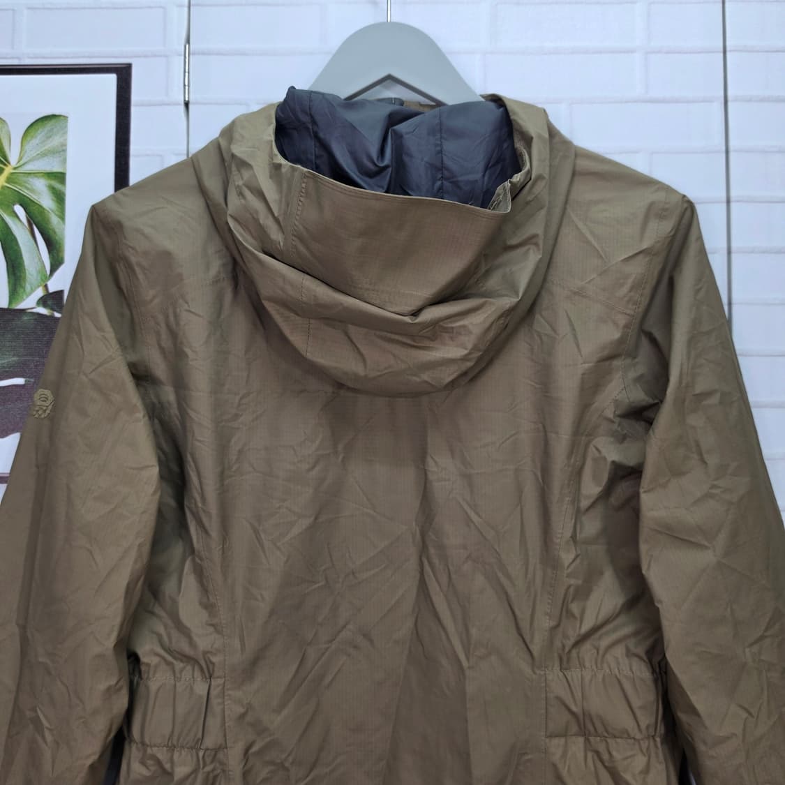 마운틴 하드웨어 우비 자켓 바람막이 코트 90 S사이즈 새상품급 상품이미지7