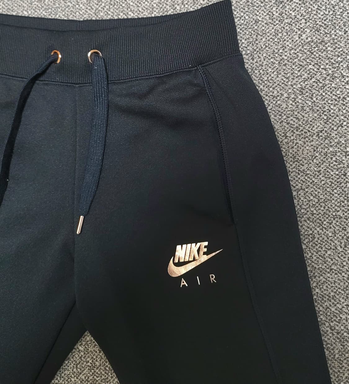 나이키 에어 커프 트랙 팬츠 블랙 우먼스 S 실측   26.-28 인치 상품이미지4