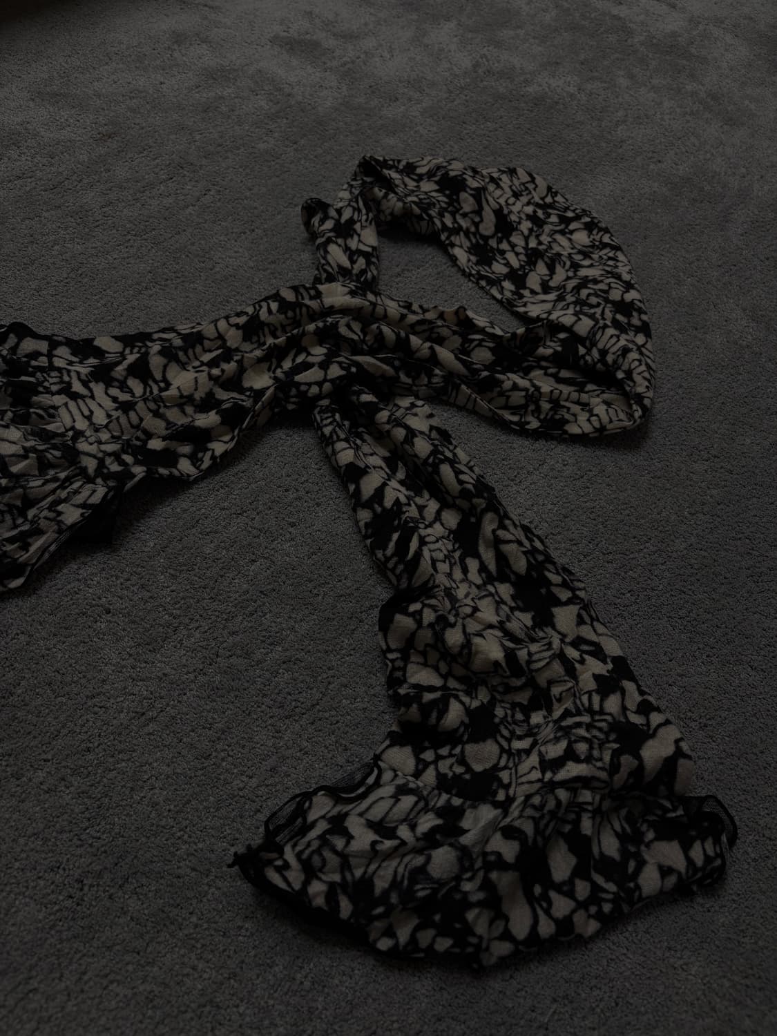 Vintage v-kei punk mood black rose scarf 상품이미지2