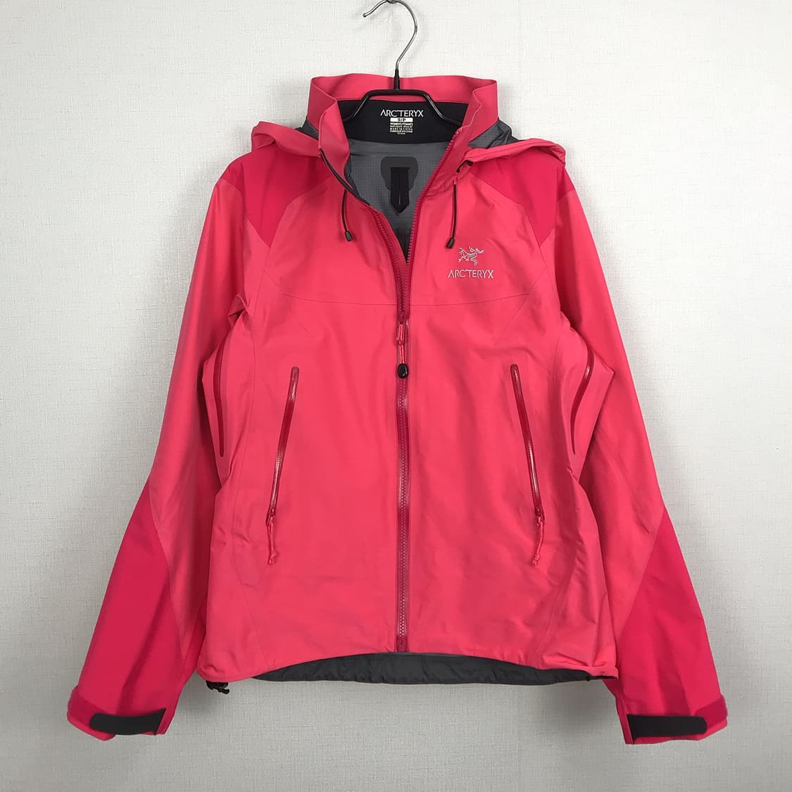 아크테릭스 고어텍스 바람막이 자켓 여성S 상품이미지2