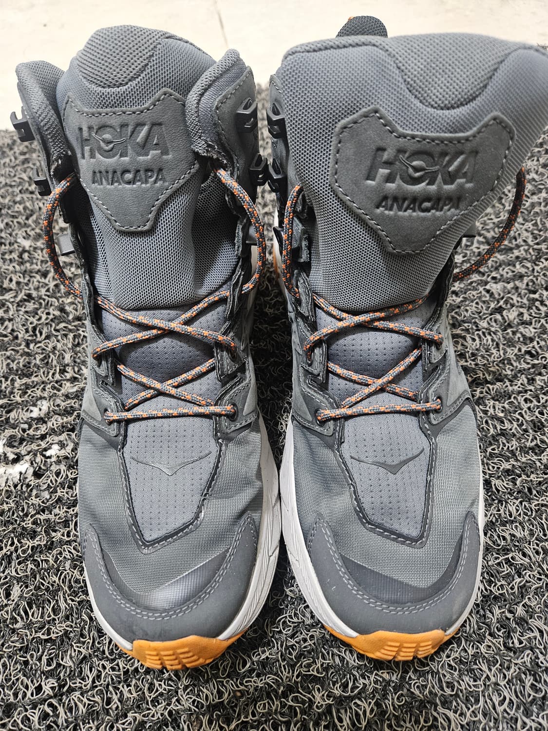 호카 아나카파 고어텍스 미드 상품이미지1