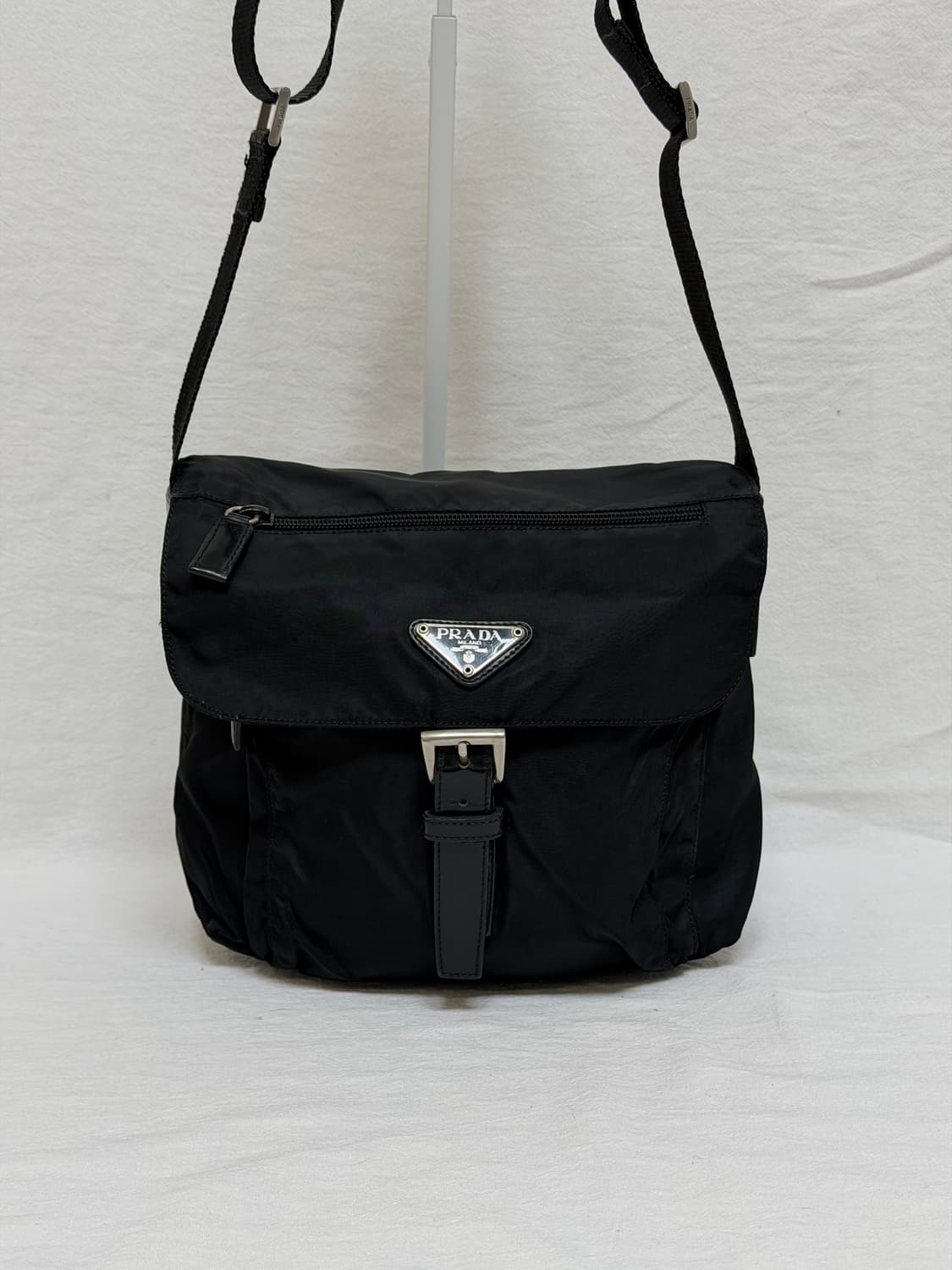 정품 프라다 포코노 나일론 메신저백 크로스백 숄더백 주우재백 상품이미지3