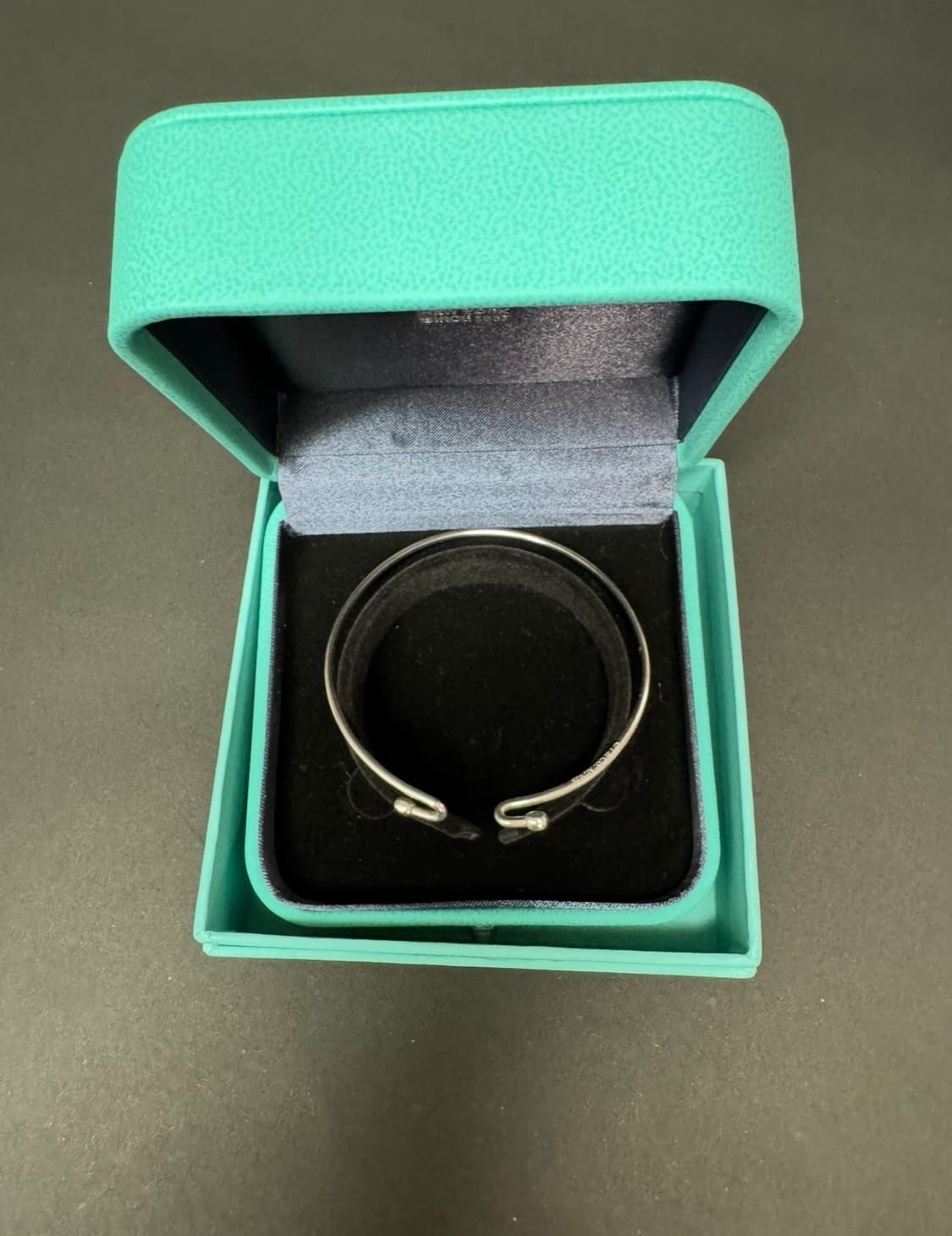 Tiffany & Co. Double Hook and Eye Bangle 상품이미지2