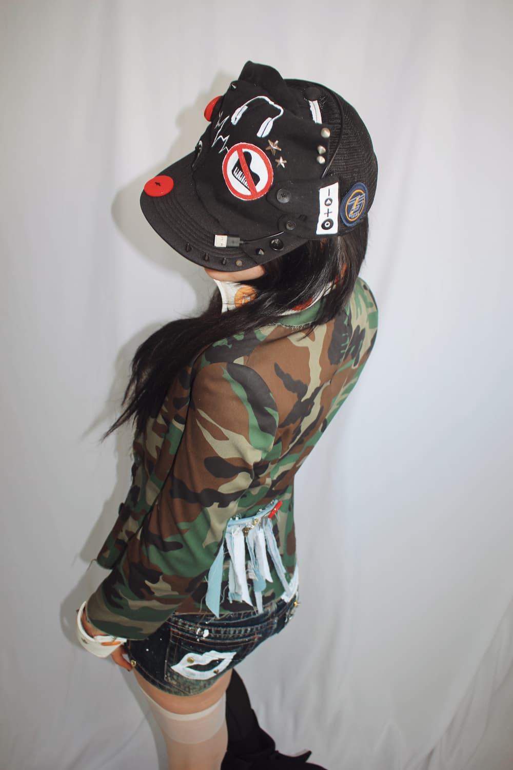 Distressed camo antique charm mix jacket 상품이미지6