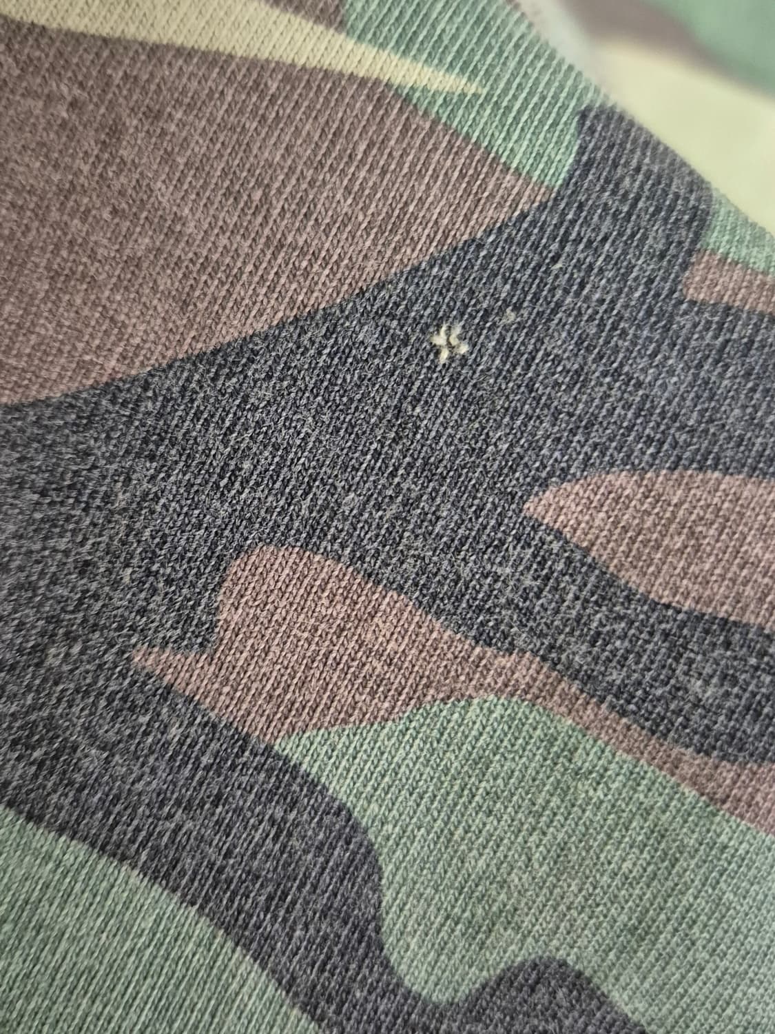 스투시 x 아워레가시 워크샵 서프맨 피그먼트 다이드 티셔츠 카모 상품이미지2