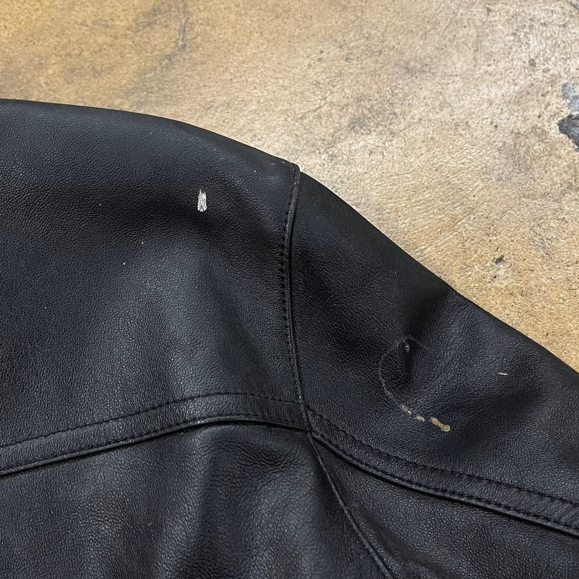 [정품/100] 크리스찬오자르 블랙 레더 자켓 b16 상품이미지7