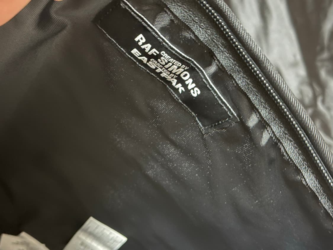 이스트팩 라프시몬스 RS 피메일 백팩 상품이미지3