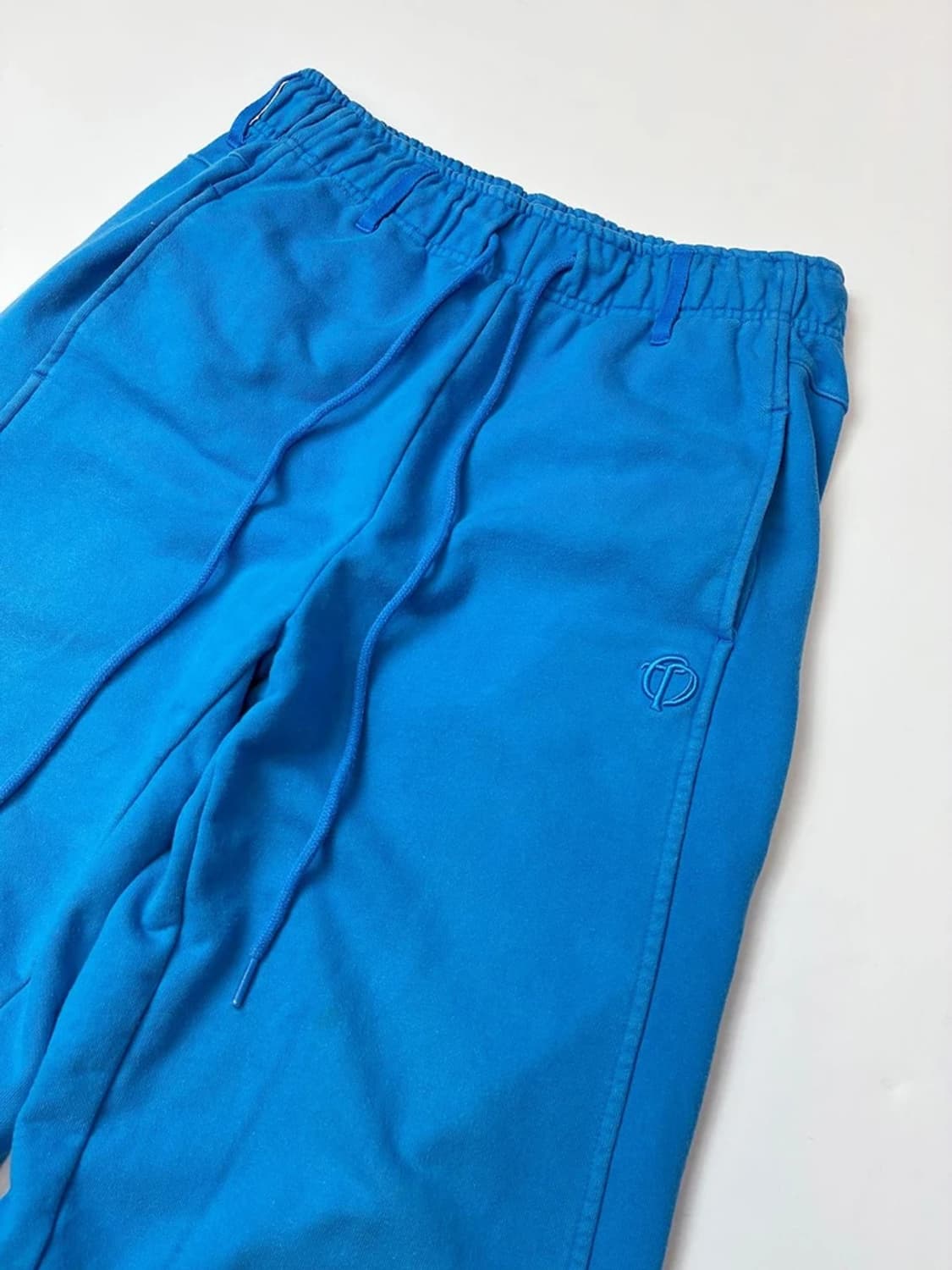 더오픈프로덕트 베이직 로고 트랙 스웻 팬츠 PN5370 상품이미지2