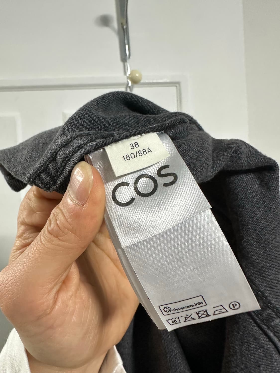 코스 COS 패널 데님 미니 드레스 상품이미지4