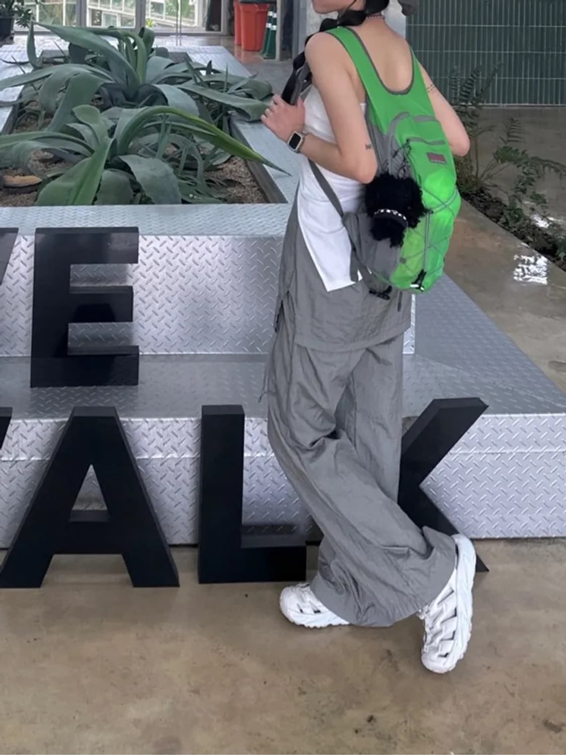 스컬프터 나일론 백팩 애시드그린 상품이미지3