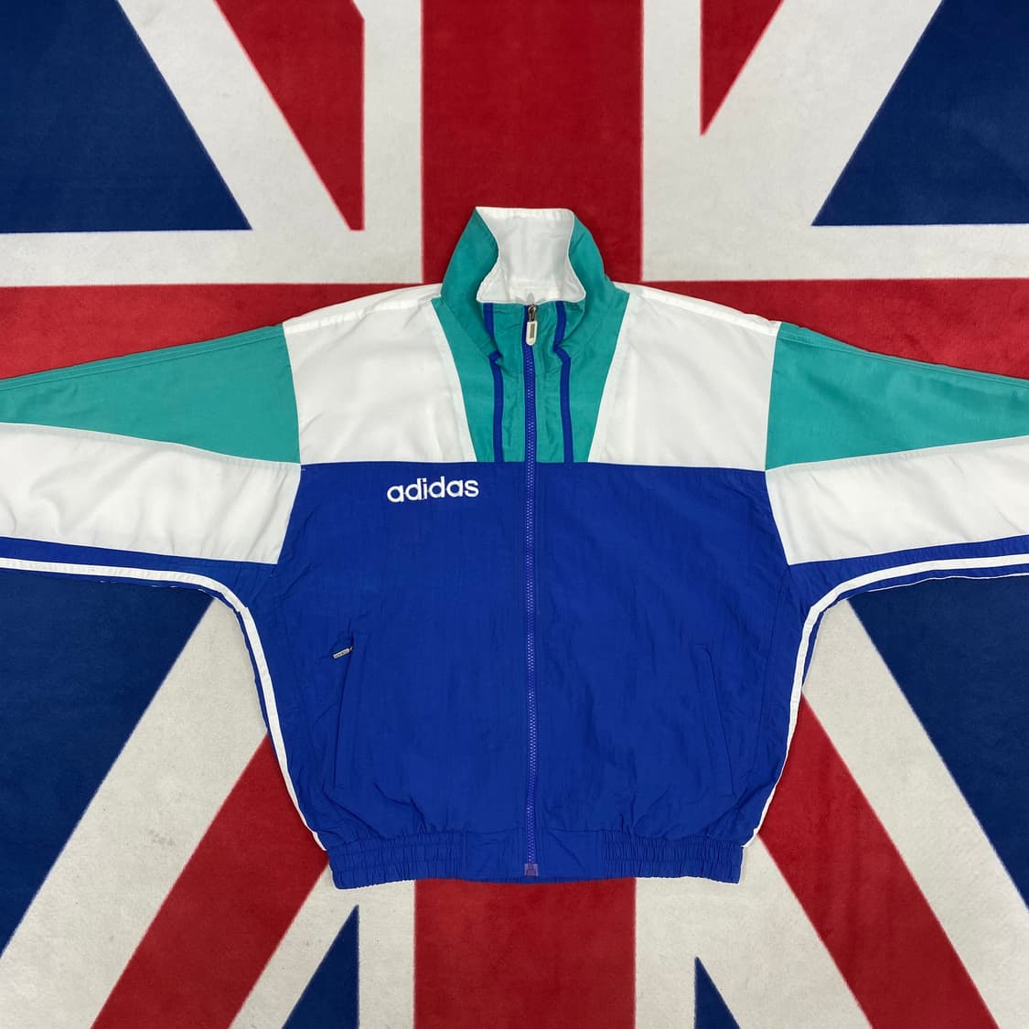 아디다스 올드스쿨 바람막이  상품이미지4