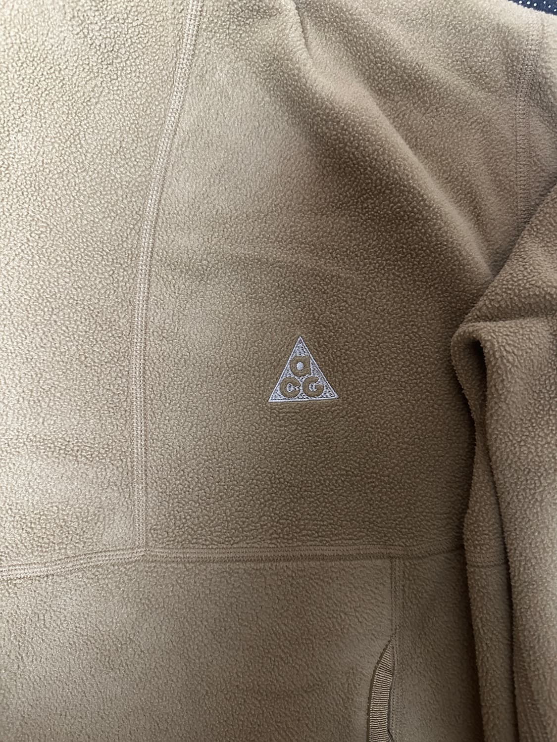 나이키 ACG 폴라텍 울프 트리 풀오버 후디 골든베이지105XL 상품이미지2