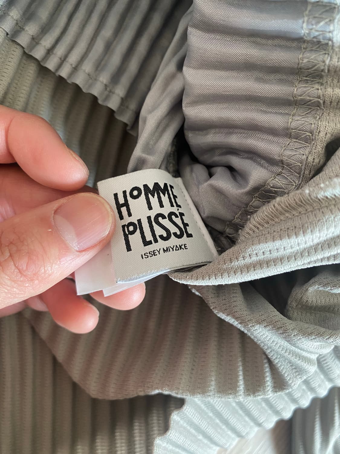 옴므플리세 멜란 그레이 하이넥 셋업 상품이미지4