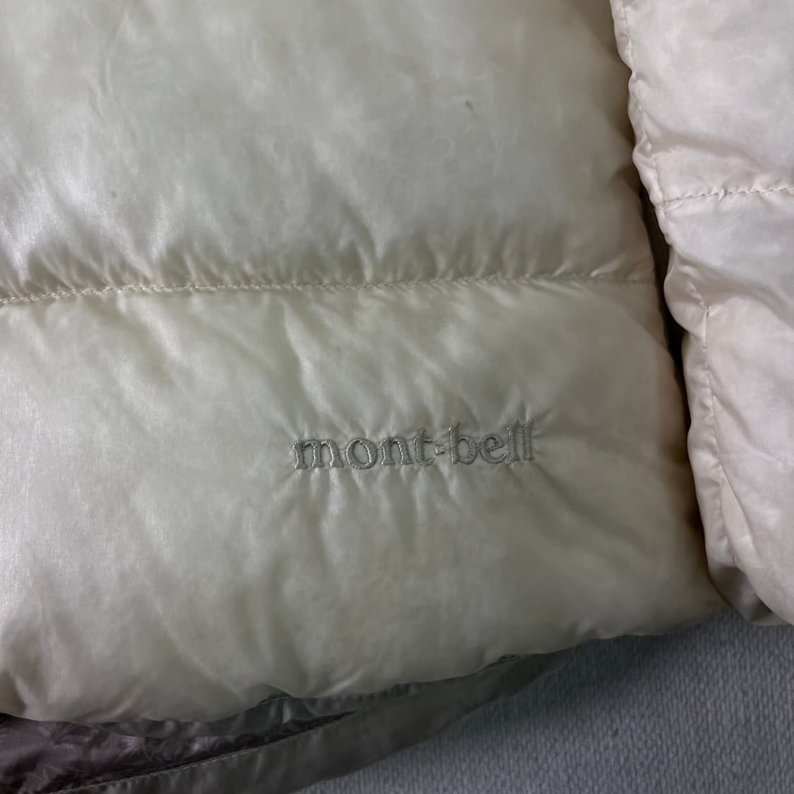 W 95 몽벨 경량 구스다운 패딩 상품이미지6