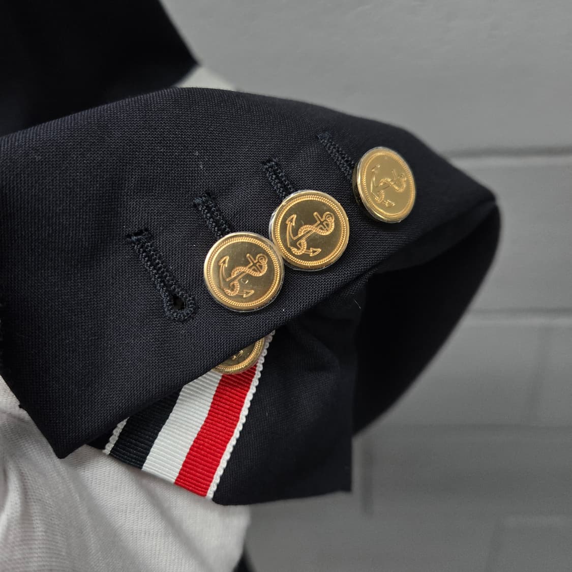 백화점판 / 톰브라운 4BAR 금장 울 블레이저 슬랙스 수트 셋업 1 상품이미지4