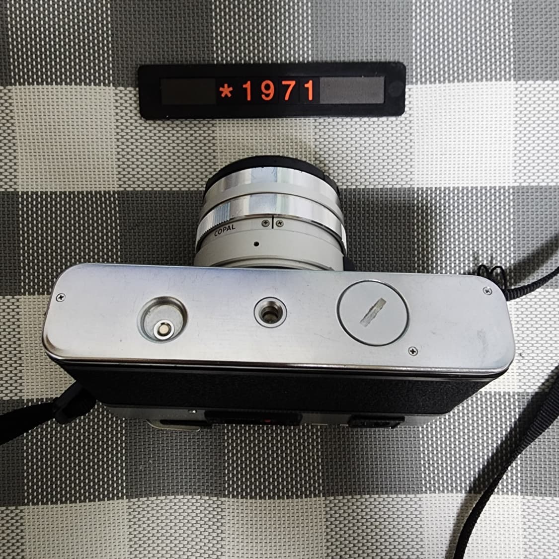 야시카 일렉트로 35 gsn 필름카메라 실버바디 상품이미지4