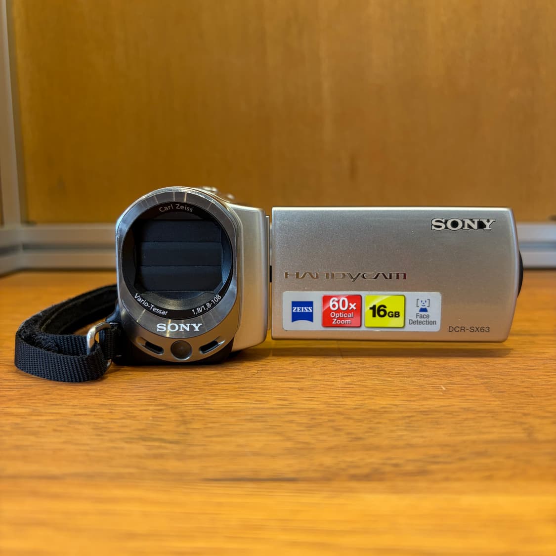 SONY DCR-SX63 Camcorder 상품이미지2