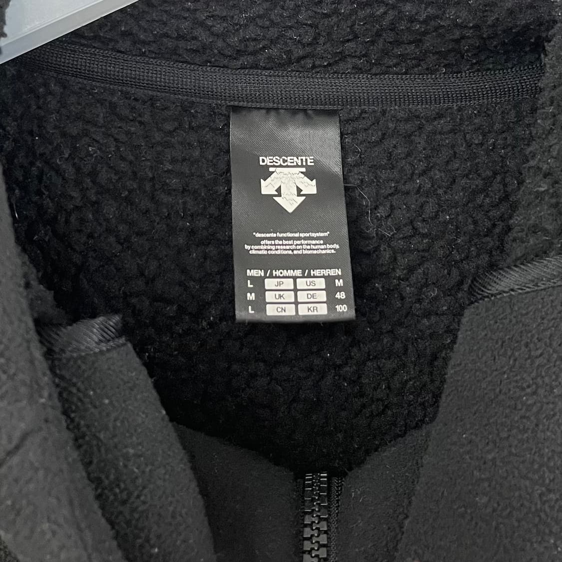 데상트 스위스 스키팀 본딩 플리스 후드집업 상품이미지6