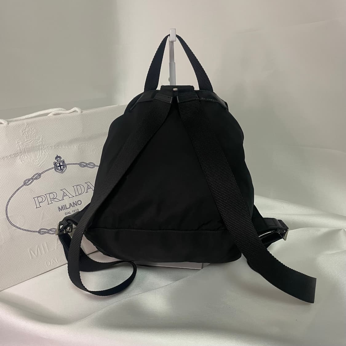 프라다 블랙 포코노 리나일론 백팩 상품이미지5