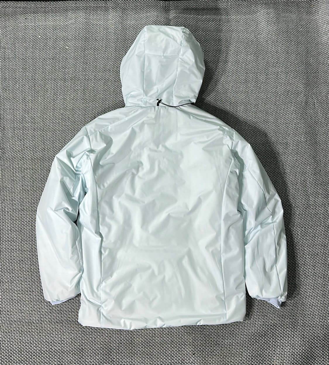 (새상품) 스톤소프트 경량 후드 패딩 점퍼 상품이미지7