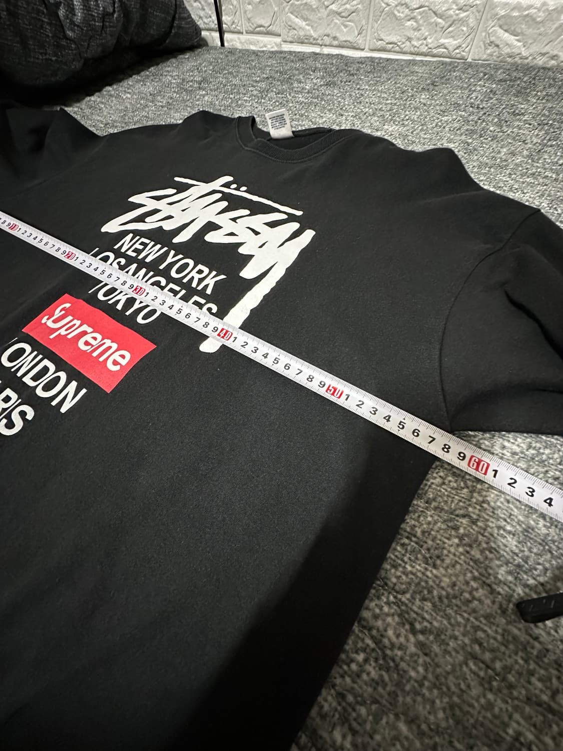 스투시 슈프림 콜라보 블랙 맨투맨 상품이미지5