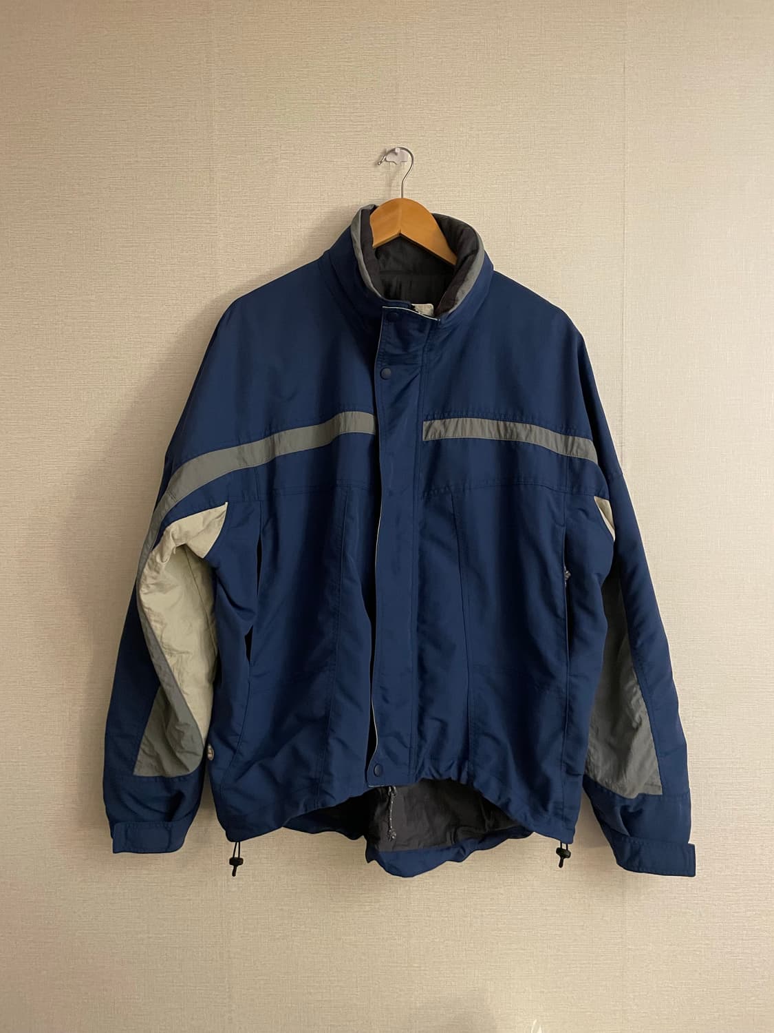 해방촌 소버 굿즈 바람막이 상품이미지1