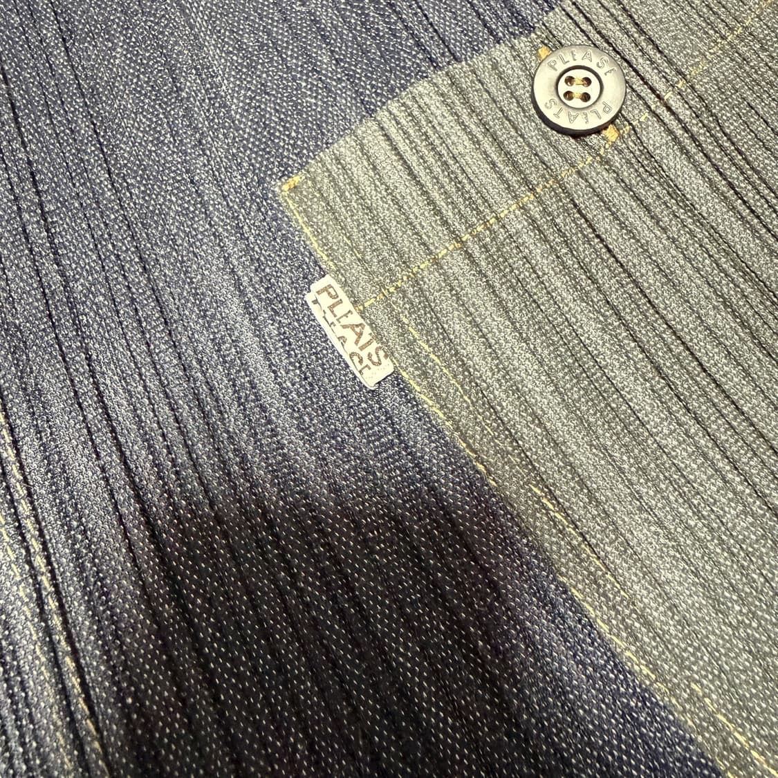 이세이미야케 플리츠플리즈 데님 포켓 미디스커트 상품이미지7