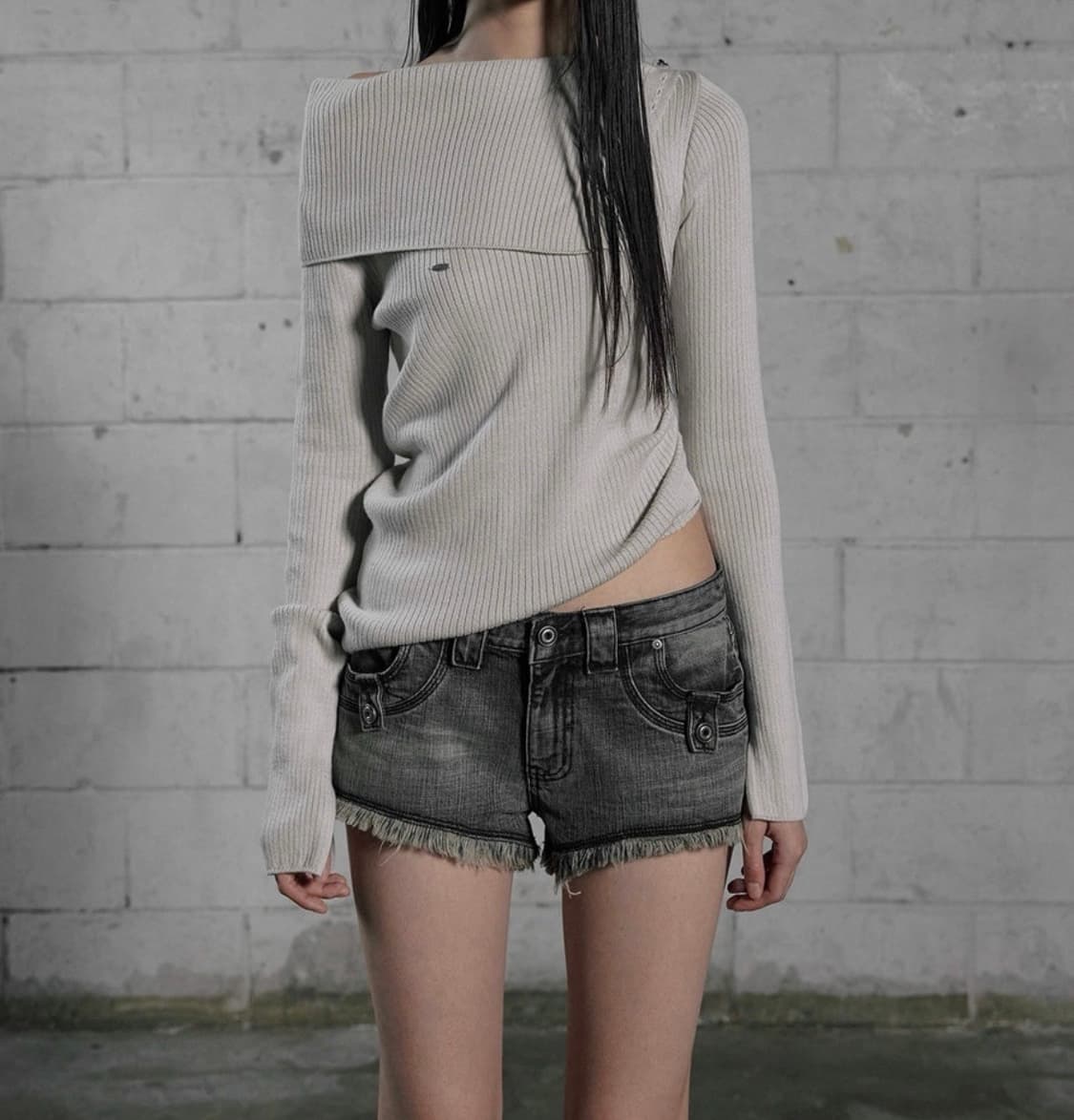 보헴서 오픈카라 언발란스 니트 상품이미지1