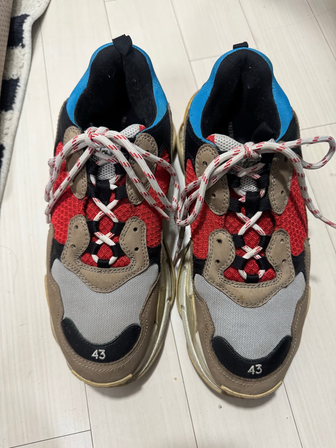 발렌시아가 트리플s 멀티 43 상품이미지4