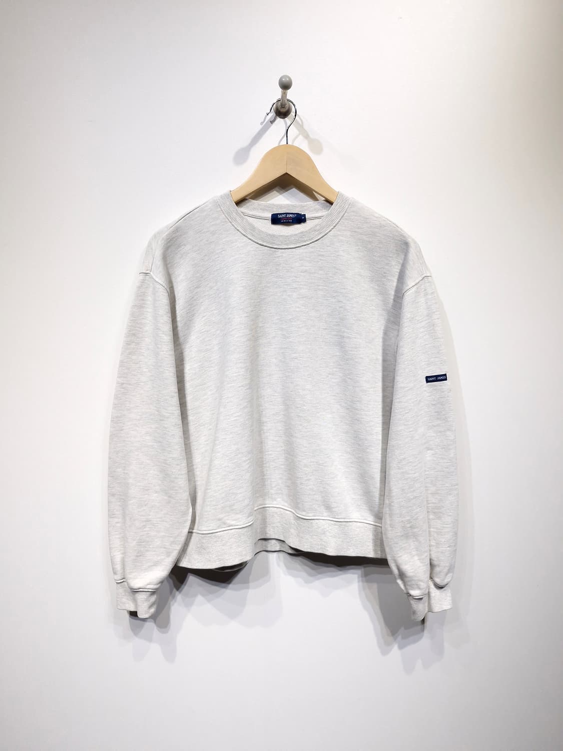 세인트제임스 22FW 봉봉 엘보우 패치 맨투맨 상품이미지1