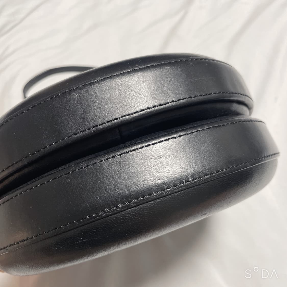 아카이브앱크 쉘 베이글 크로스백 블랙 상품이미지2