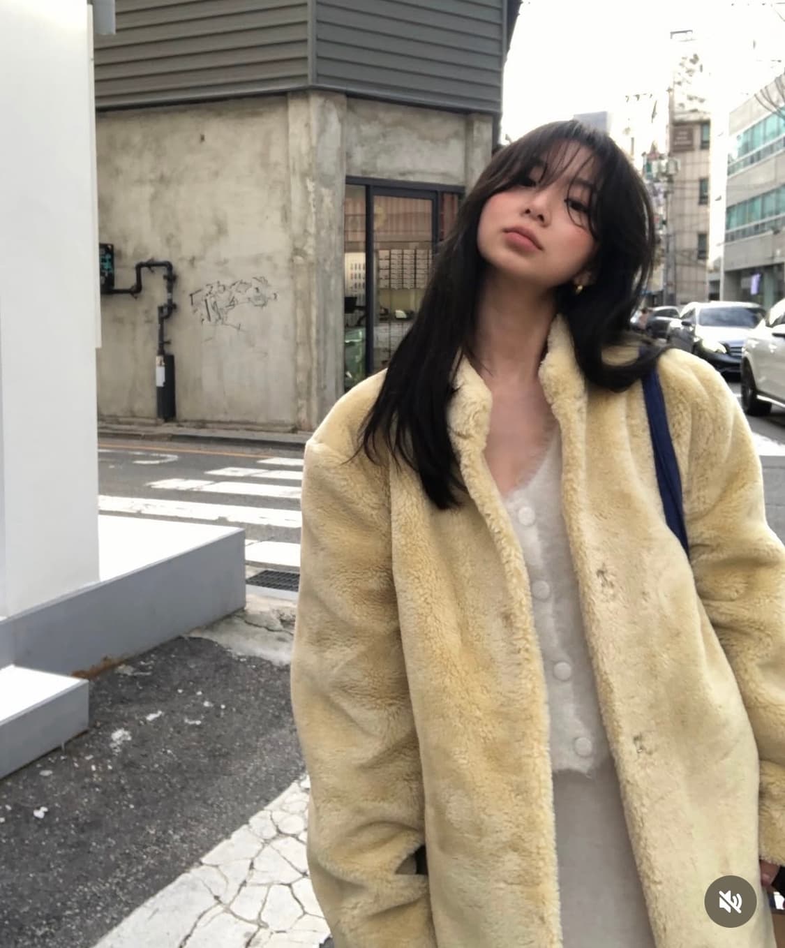 새상품)파르벵 farven 울 쉐어링 퍼 하프 자켓 코트 상품이미지3