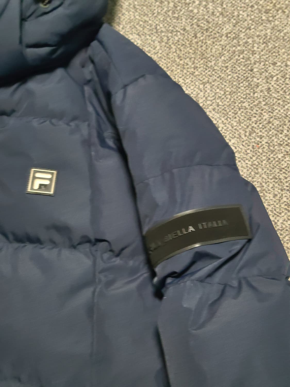 휠라 네이비 패딩 95사이즈 상품이미지7