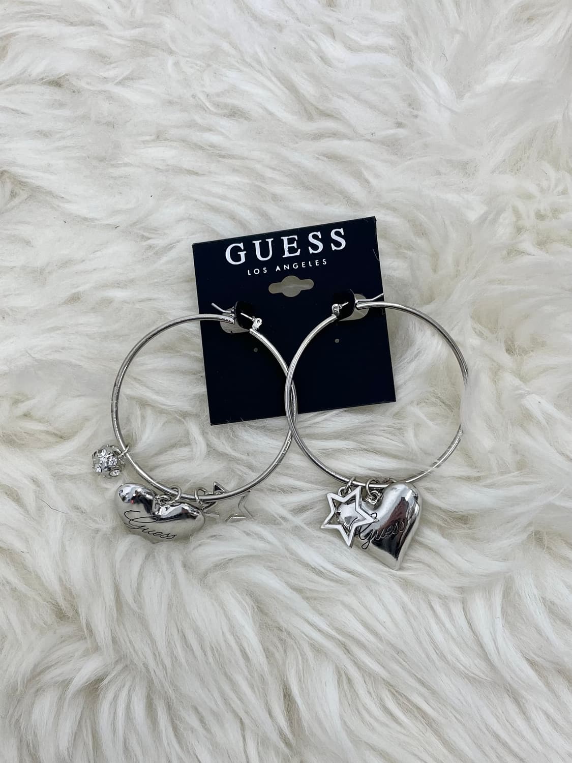 게스 갸루 하트 참 이어링 상품이미지1